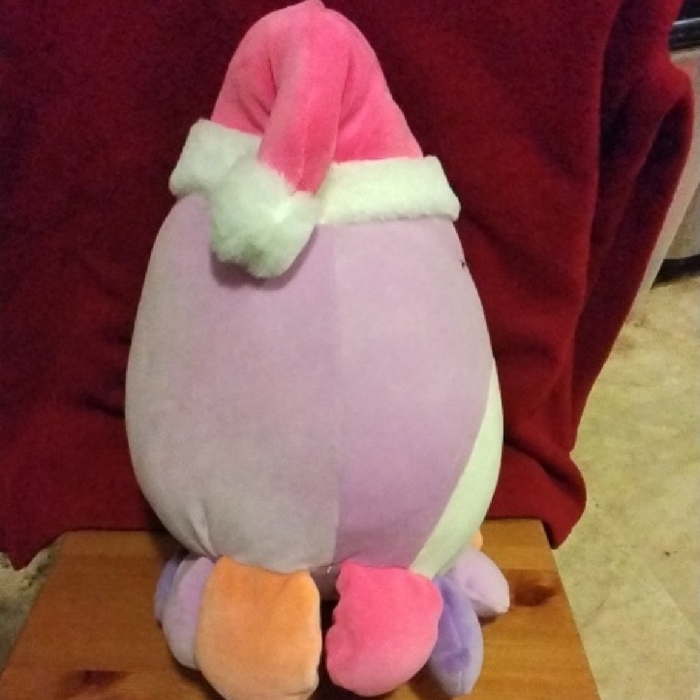 Squishmallow Cute Plush Octopus with Santa Hat - Picture 4 of 6